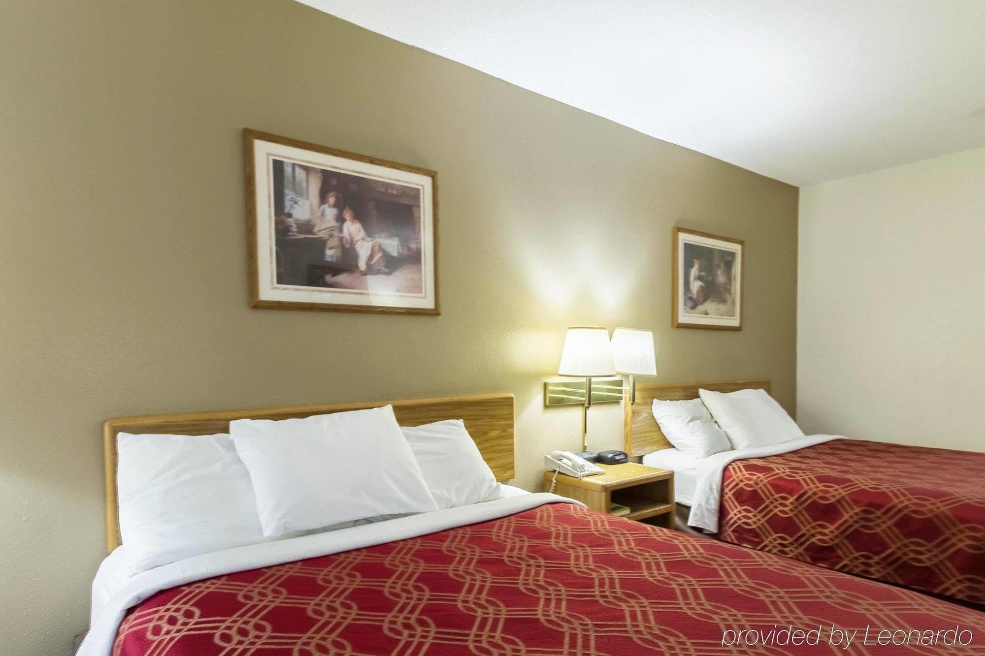 Econo Lodge Ortonville Eksteriør billede